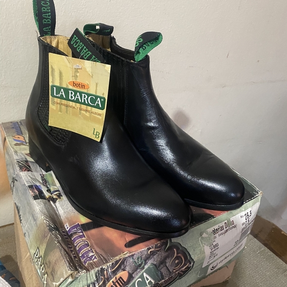 Boots for men - Picture 3 of 4